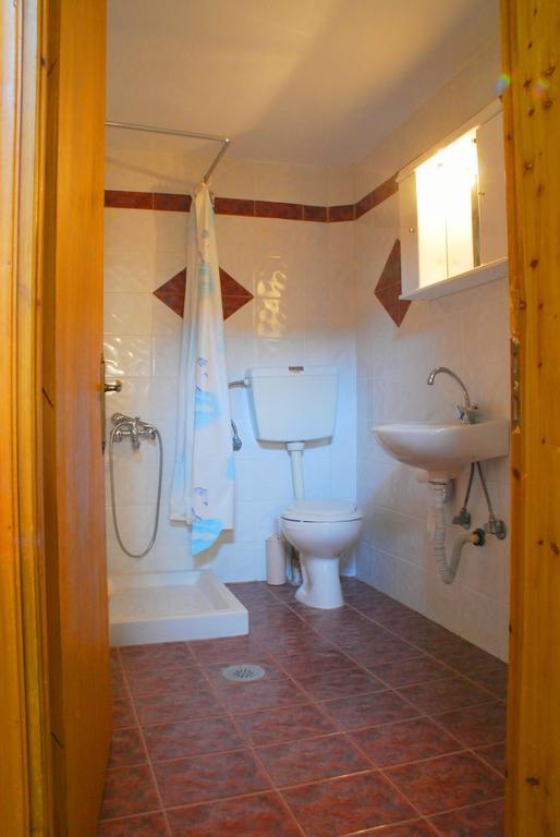 Studios Efi Kala Nera Pokoj fotografie